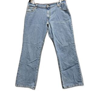 Levis 550 Jeans 35x27.5 High-Rise Relaxed Boot Cut Light Wash Blue Denim VINTAGE